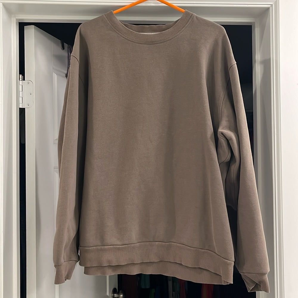 Steady State Crew men’s sweatshirt. Great condition.